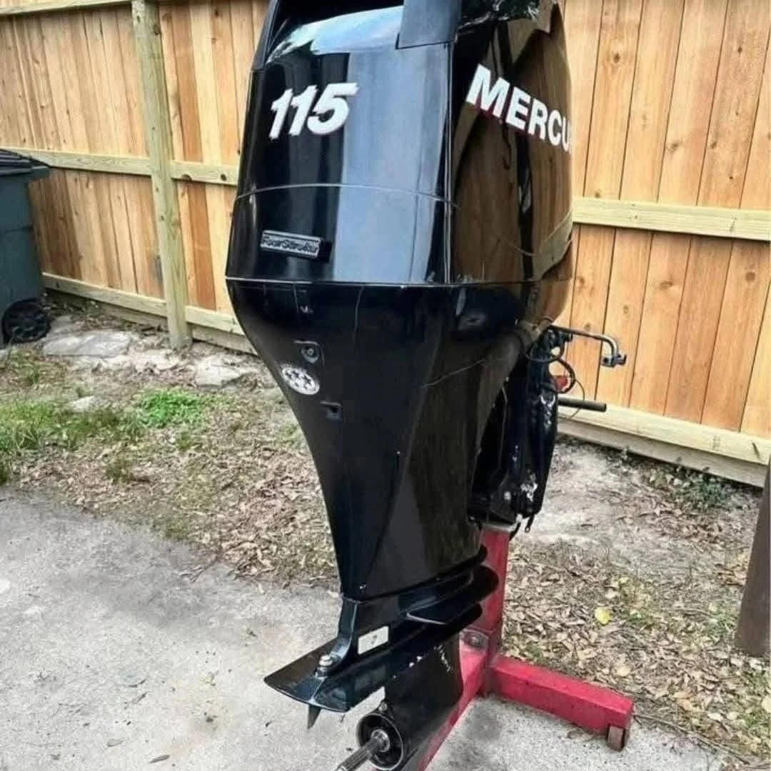 2007 Mercury EFI 115HP 4-Stroke Outboard Motor for Sale – 25″ Shaft, 215 PSI Compression