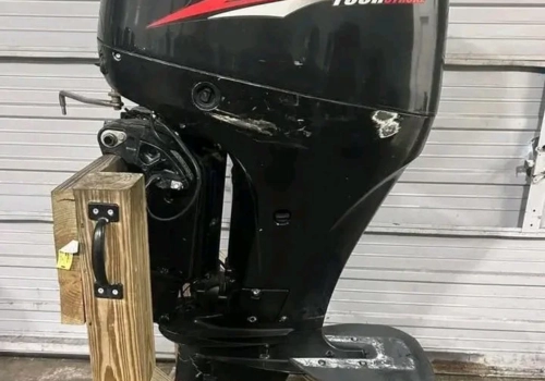2015 Suzuki 90HP 4-Stroke Outboard Motor – Low Hours – 20” Shaft
