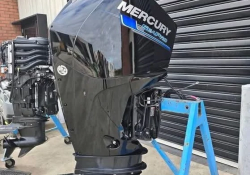 Mercury SeaPro 225HP 4-Stroke Outboard Motor for Sale