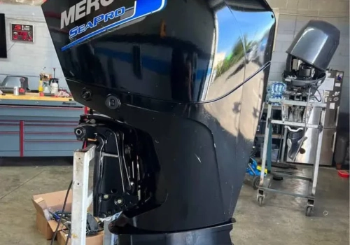 Mercury SeaPro 200HP V6 4-Stroke Outboard Motor