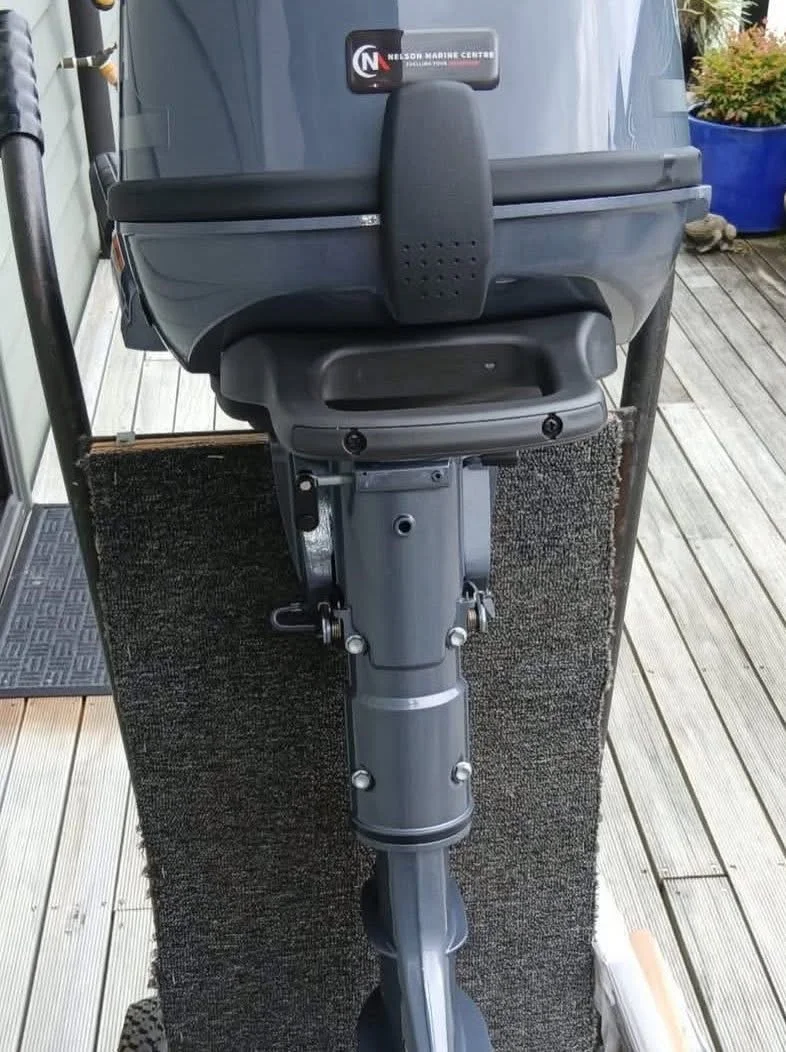 Yamaha 5HP 4-Stroke Outboard Motor - Image 4